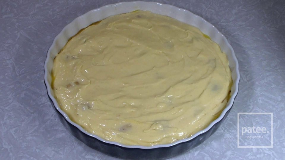 Пирог перевёртыш со сливами - Шаг 10