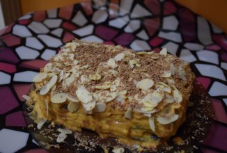 влажный шоколадный торт с творожным кремом