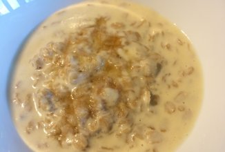 Сырная овсянка с медом