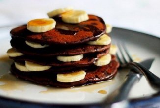 Веганские шоколадно-банановые панкейки