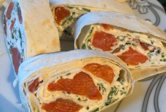 Закуска из лосося с творожным сыром в лаваше