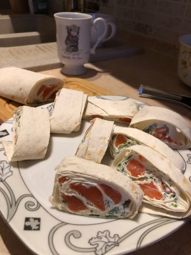 Закуска из лосося с творожным сыром в лаваше - Шаг 4