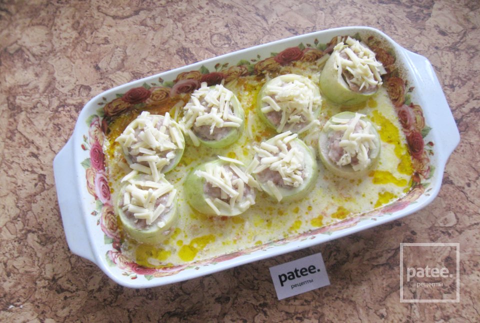 Кабачки с мясом в духовке - Шаг 12