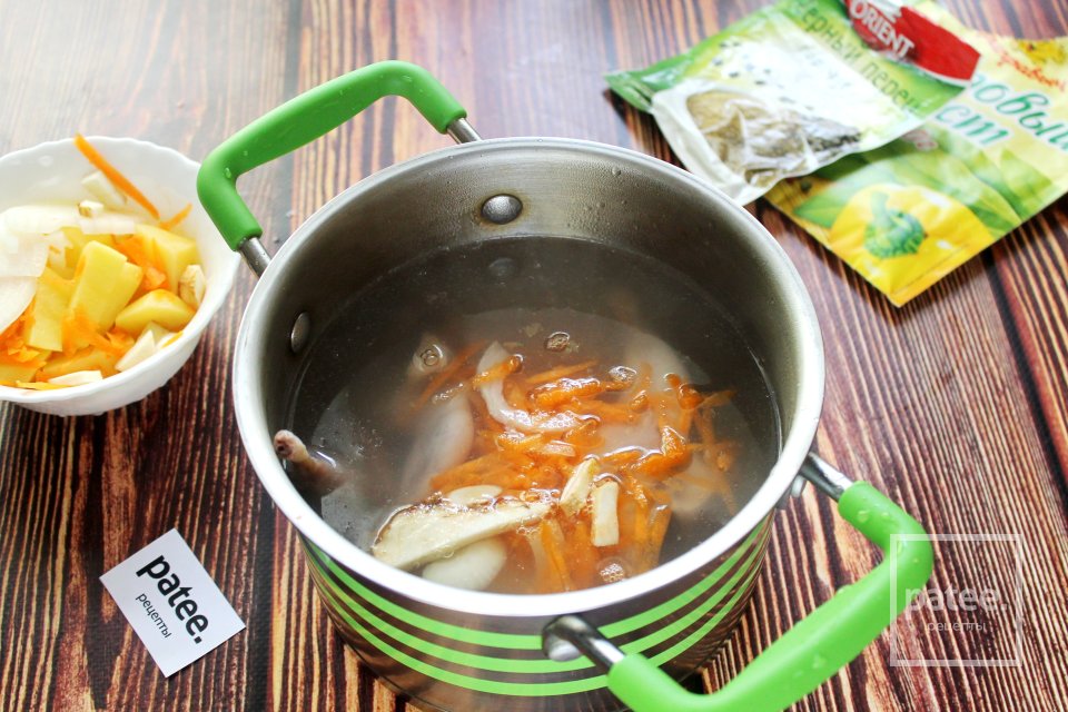 Вермишелевый суп с перепёлками - Шаг 8