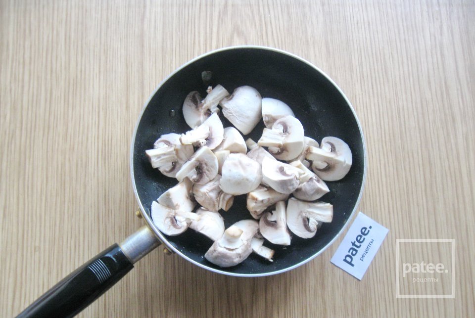 Жареный картофель с грибами и баклажанами - Шаг 9