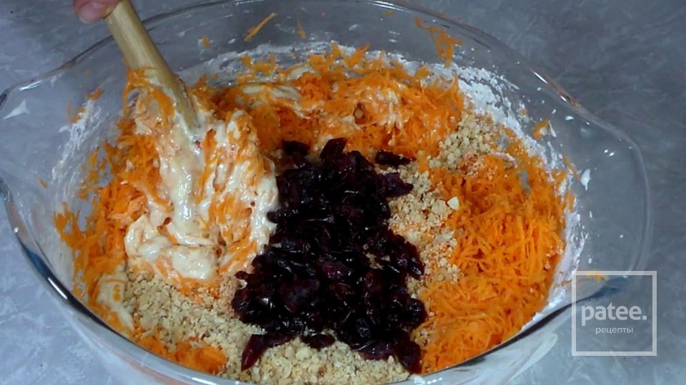 Морковный торт с сырным кремом - Шаг 7