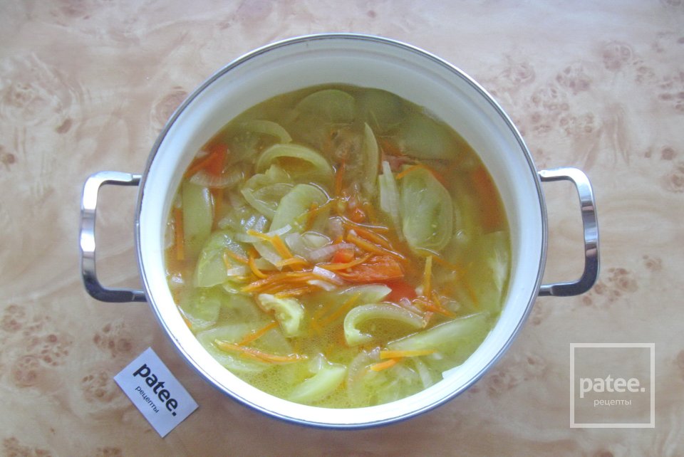 Салат из зеленых помидоров "Цветик-семицветик" - Шаг 10