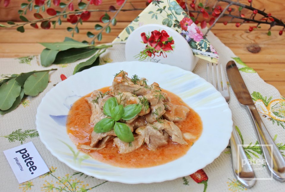 Бефстроганов из свинины со сметаной - Шаг 11