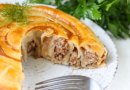 Слоёный пирог "Улитка" с фаршем