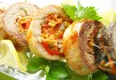 Рулет из скумбрии с начинкой из овощей