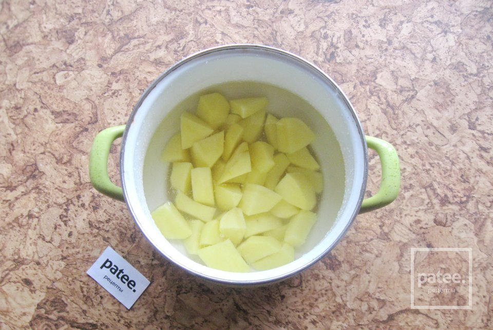 Щи с квашеной капустой и сосисками - Шаг 4