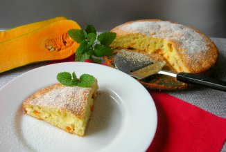 Шарлотка с тыквой. Рецепт простой, быстрый и вкусный!