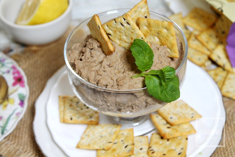 Паштет из куриной печёнки с овощами на сковороде - Шаг 16