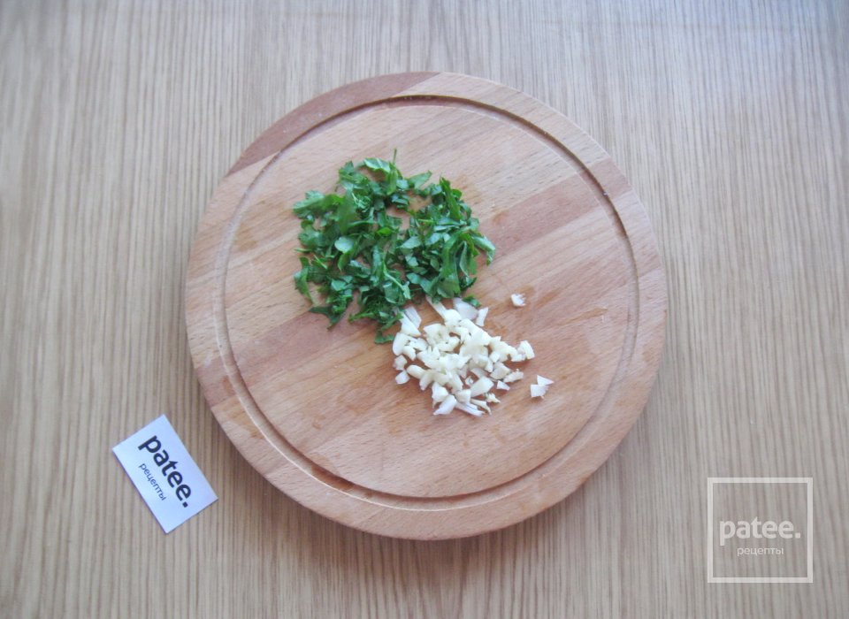 Свинина тушеная с кабачками - Шаг 10