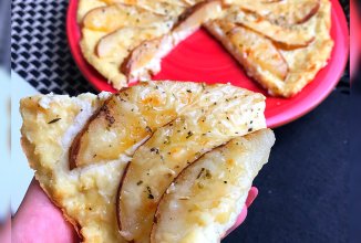 Сладкая ПП - пицца с грушей и сыром🍐🧀🥛🍕