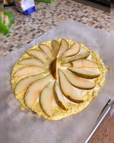 Сладкая ПП - пицца с грушей и сыром🍐🧀🥛🍕 - Шаг 6