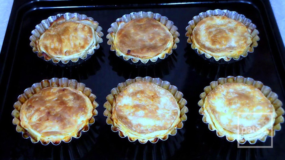 Запечённые кусочки яблок в слоеном тесте - Шаг 12