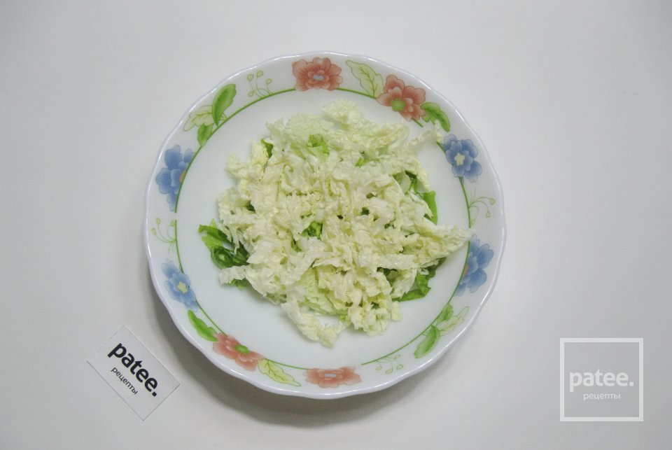 Салат с пекинской капустой и редькой - Шаг 3