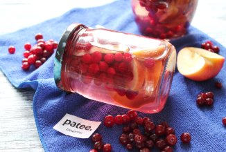 Компот из яблок с клюквой на зиму