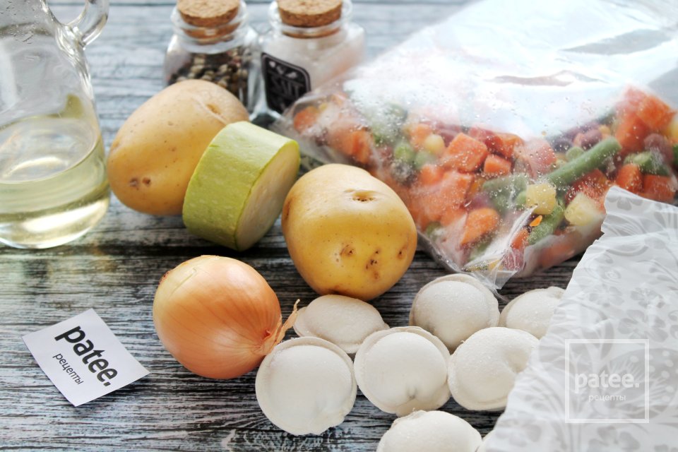 Суп минестроне с пельменями - Шаг 1