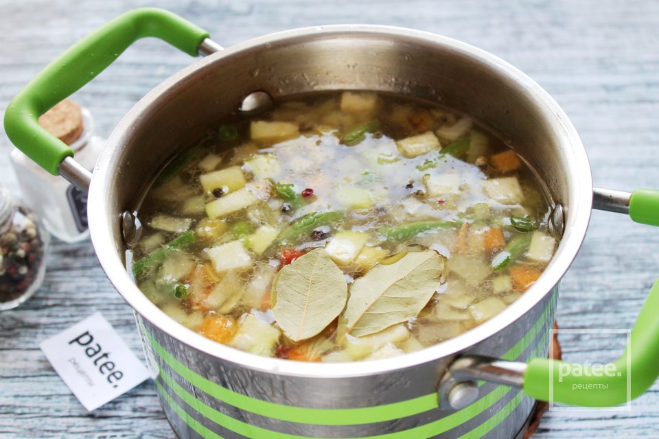 Суп минестроне с пельменями - Шаг 11