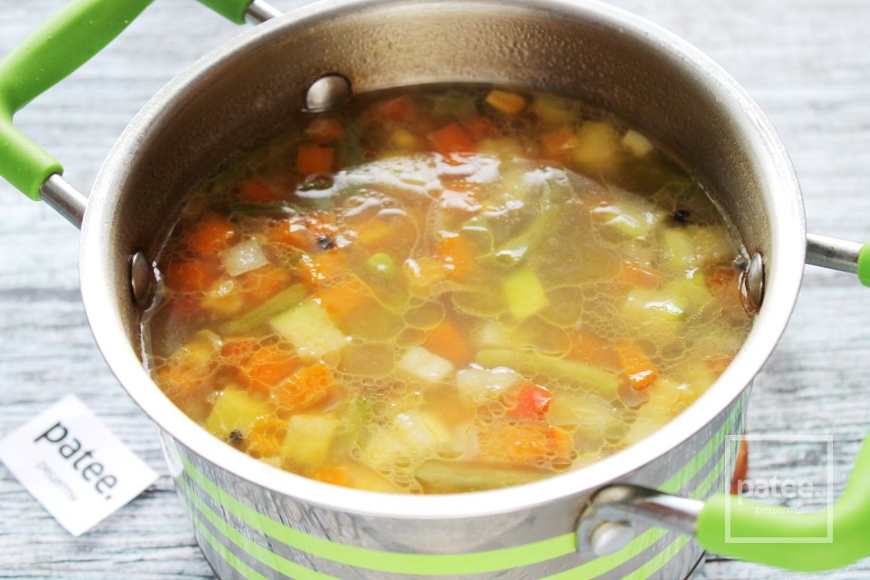 Суп минестроне с пельменями - Шаг 13