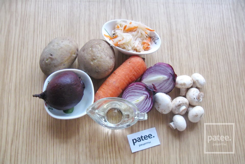 Винегрет с жареными грибами - Шаг 1