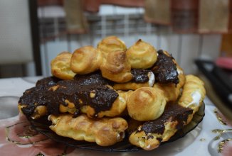 ВОЗДУШНЫЕ ЭКЛЕРЫ С НАЧИНКОЙ