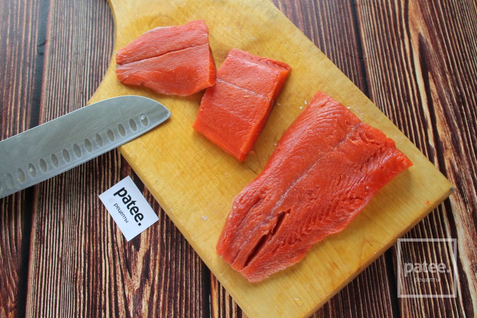 Кета на сковороде сочная - Шаг 3