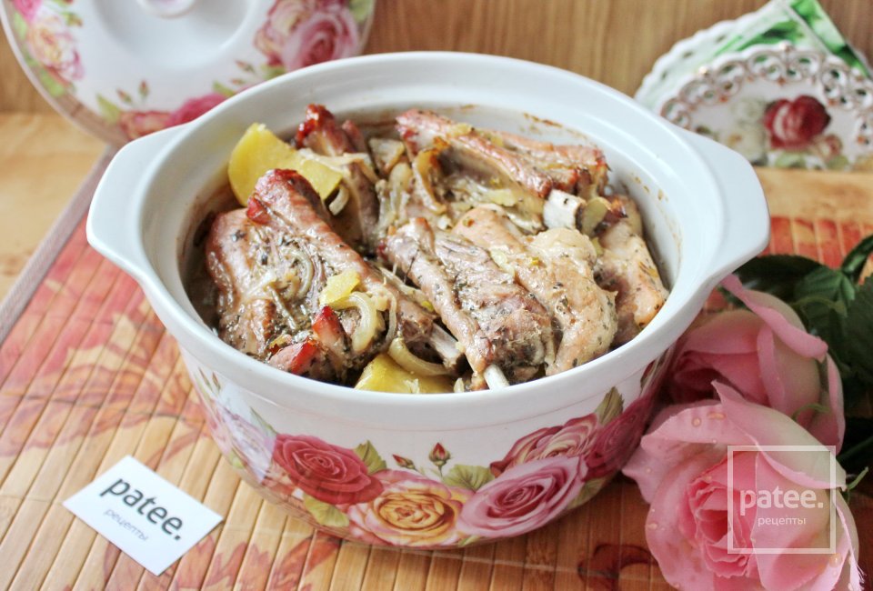 Свиные ребрышки с картофелем в духовке - Шаг 11