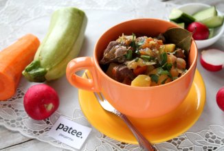 Овощное рагу с бараниной