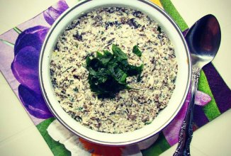 Куриный паштет с сухими лесными грибами