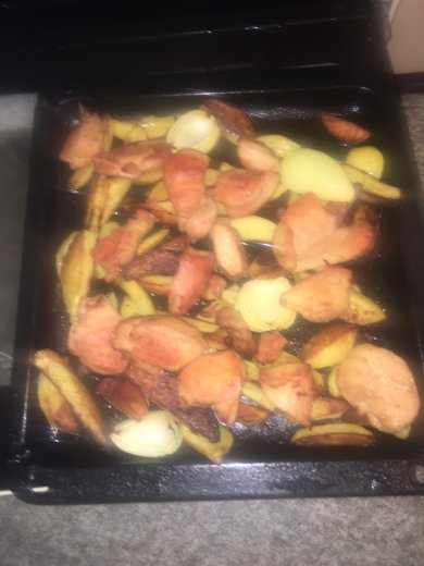 Запечённая картошечка с мясом - Шаг 1