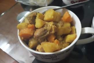 Карри Фыонг