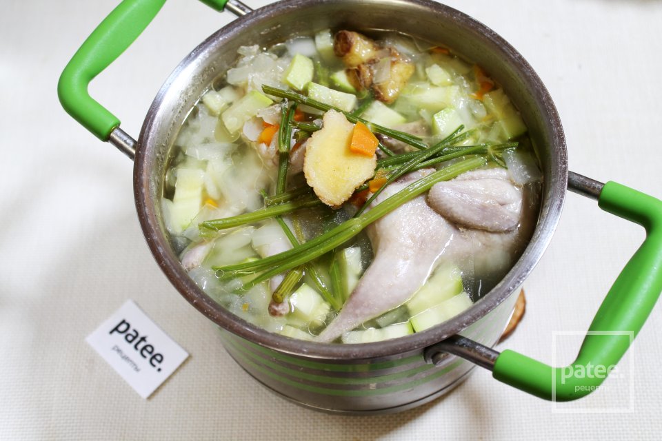 Овощной суп с перепелами - Шаг 10