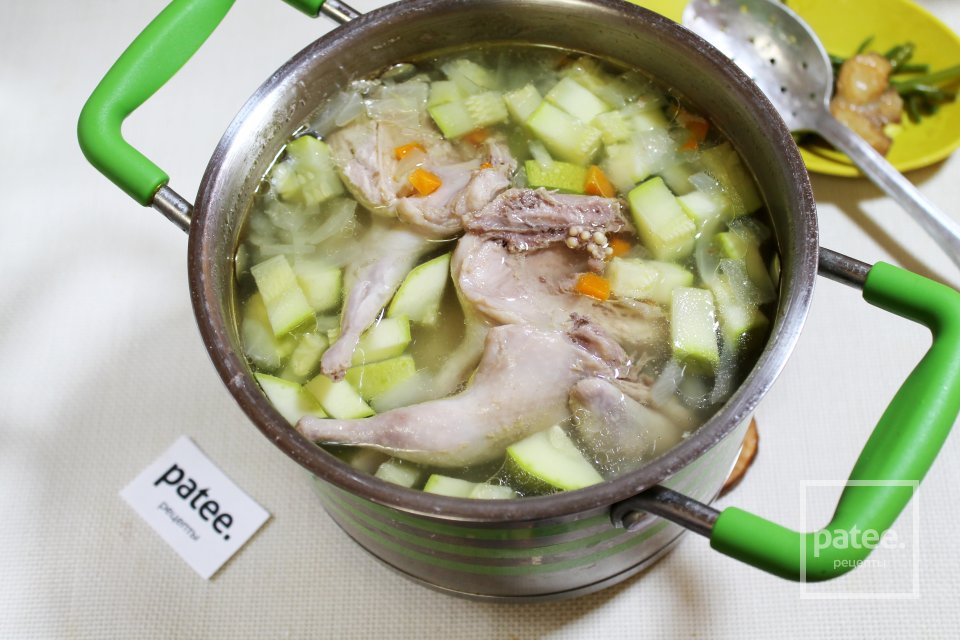 Овощной суп с перепелами - Шаг 11