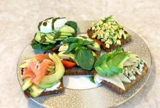 АВОКАДО ТОСТ - Топ-5 лучших рецептов тостов с авокадо - видео рецепт