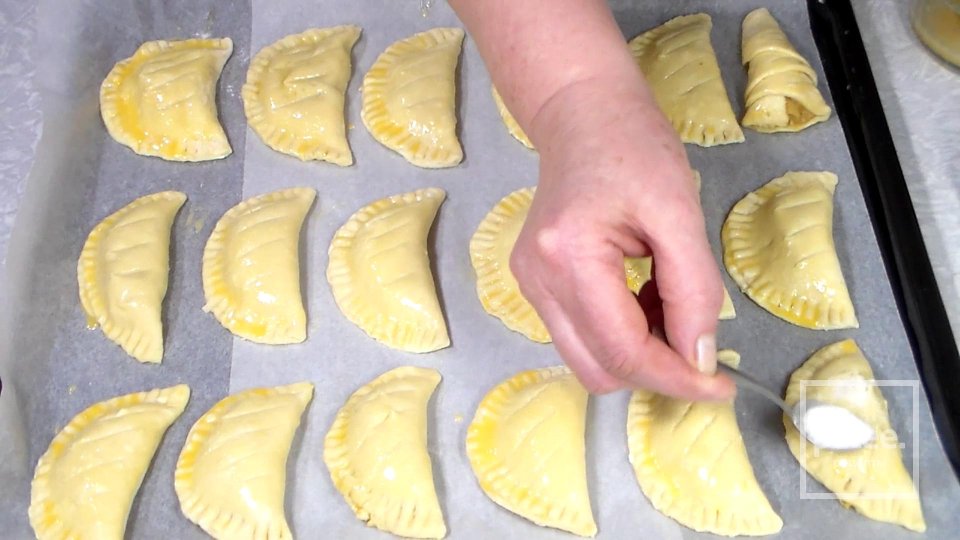 Слойки с начинкой из груш - Шаг 15