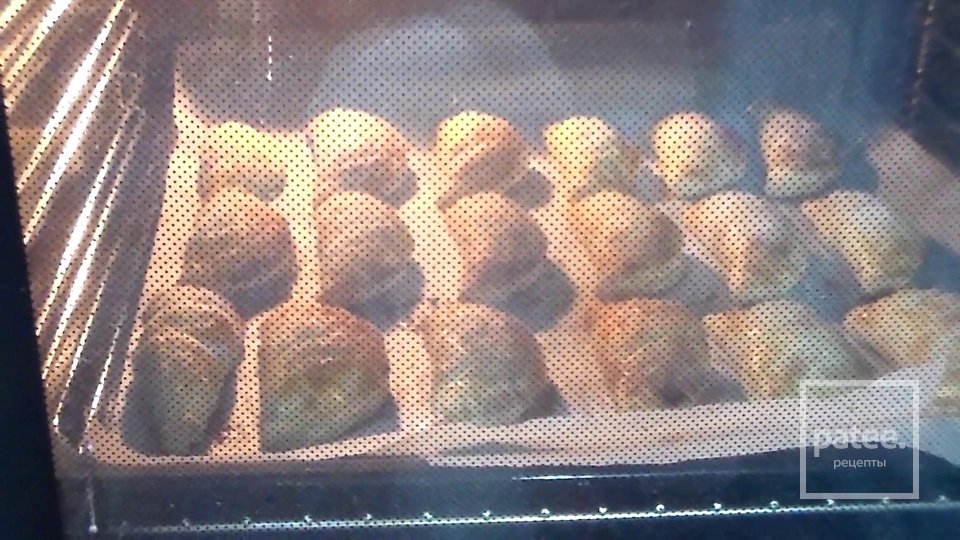 Слойки с начинкой из груш - Шаг 16