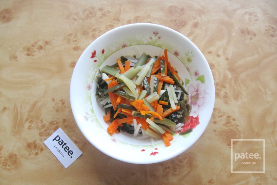 Салат из морской капусты с яблоком - Шаг 5