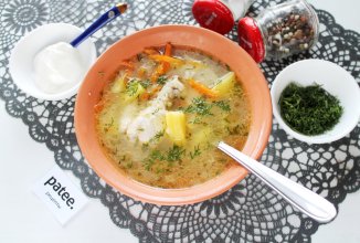 Рассольник с куриными крыльями и рисом