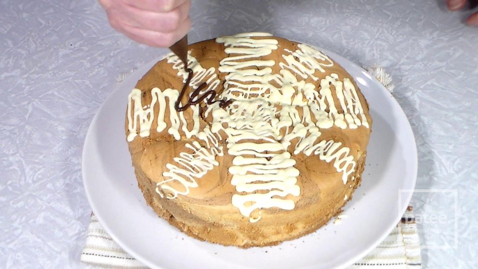 Бисквитный пирог "Зебра" с шоколадом - Шаг 16