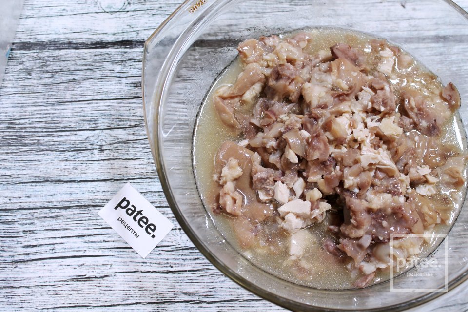 Холодец из свиных ножек и мяса индейки - Шаг 9