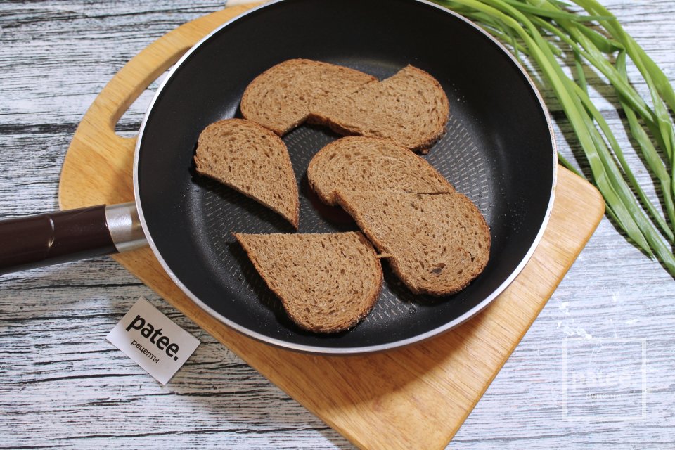 Тосты "селедка под шубой" - Шаг 3