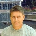 Александр Хандошка