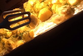 Картофель запечённый в духовке