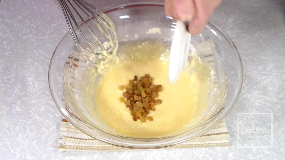 Творожное печенье с изюмом - Шаг 4