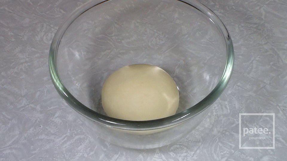 Домашняя пицца с грибами и сыром - Шаг 4