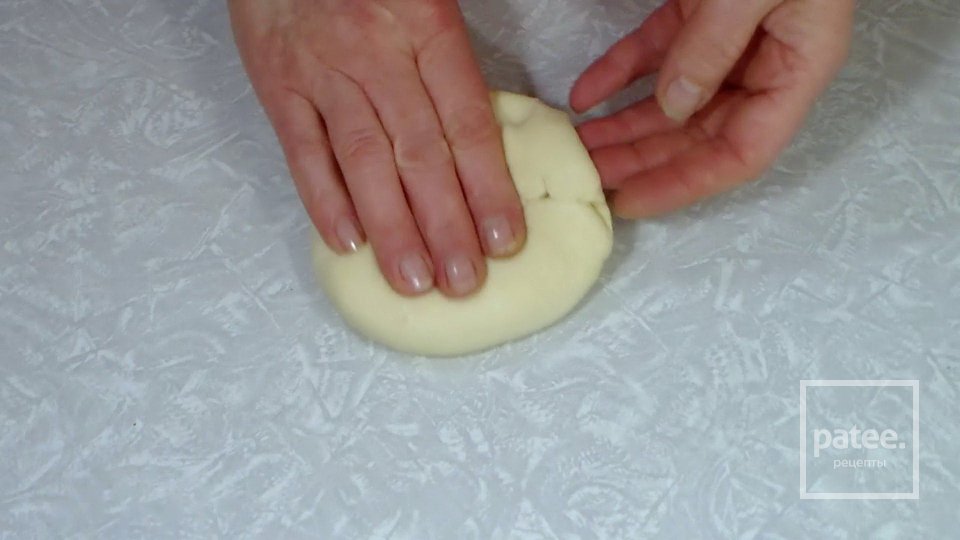 Домашняя пицца с грибами и сыром - Шаг 5