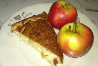 Пирог с яблоками на кефире